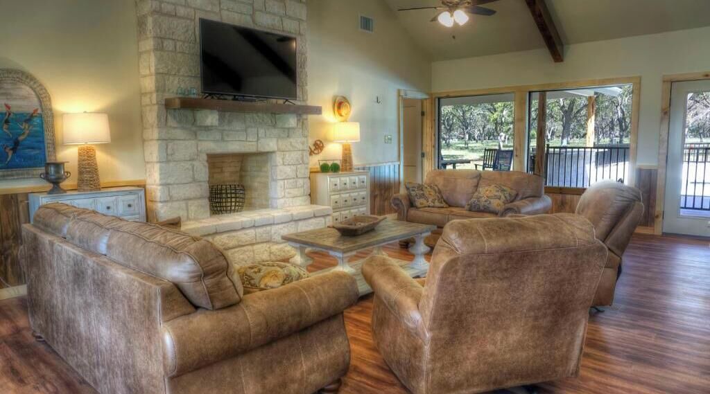 Photo of Livingroom in Leakey