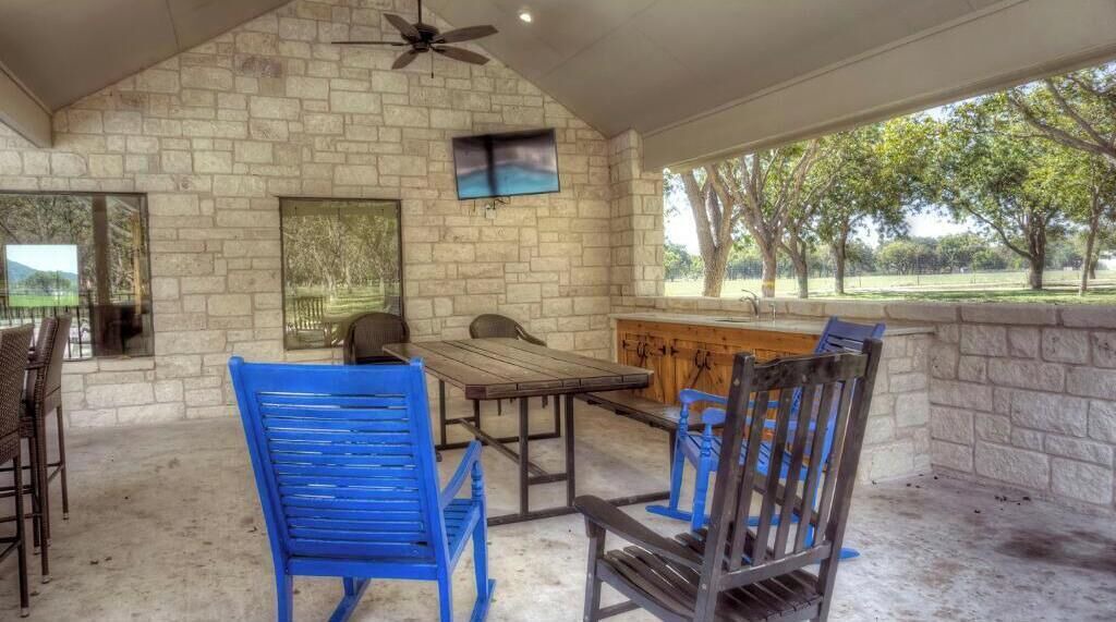 Photo of Outdoor in Leakey