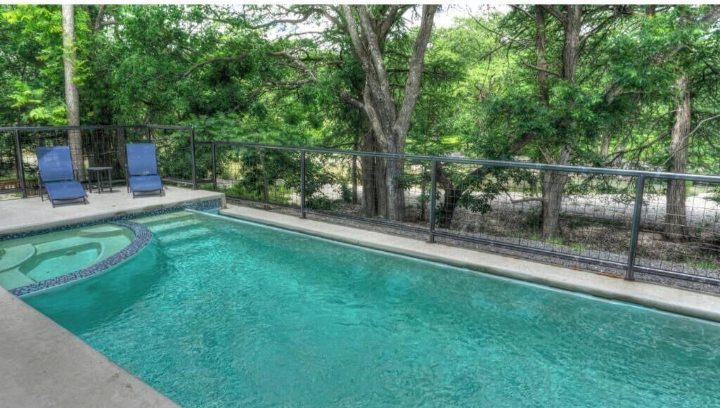 Photo of Outdoor in Leakey