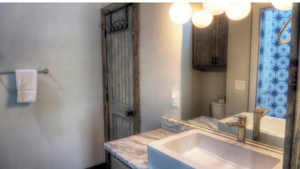 Photo of Bathroom in Leakey