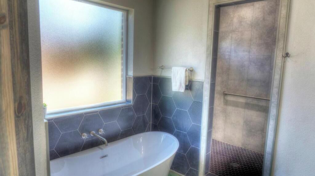 Photo of Bathroom in Leakey
