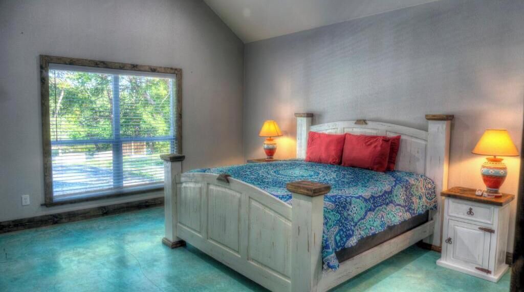 Photo of Bedroom in Leakey