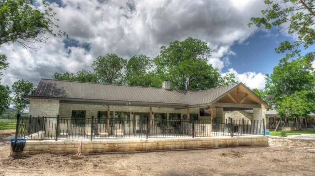 Photo of Outdoor in Leakey