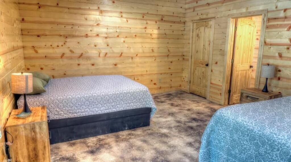Photo of Bedroom in Leakey