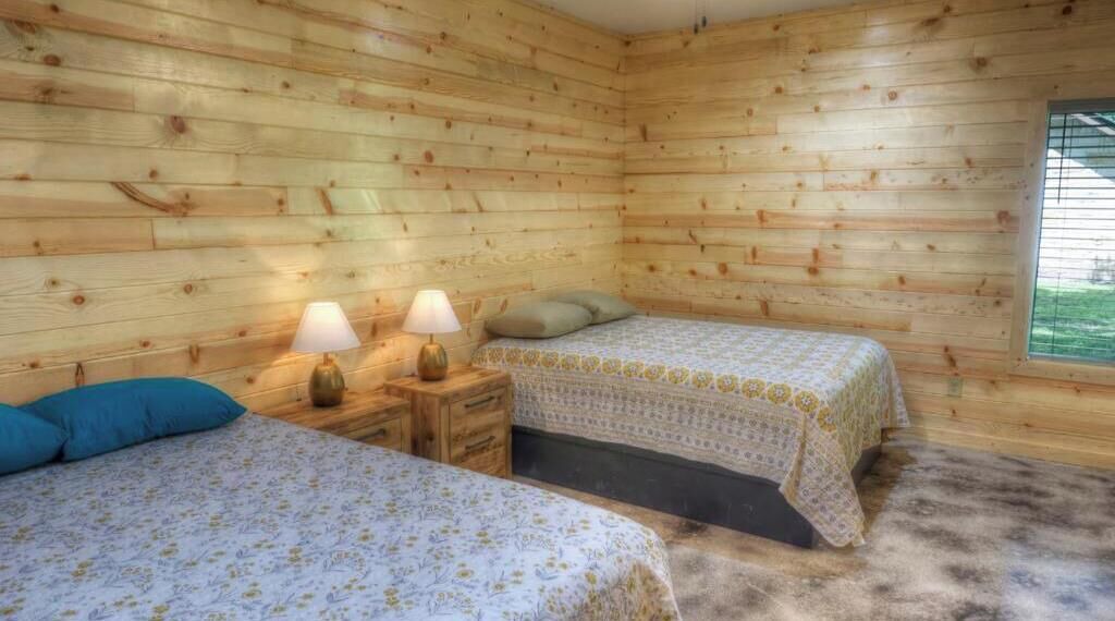 Photo of Bedroom in Leakey