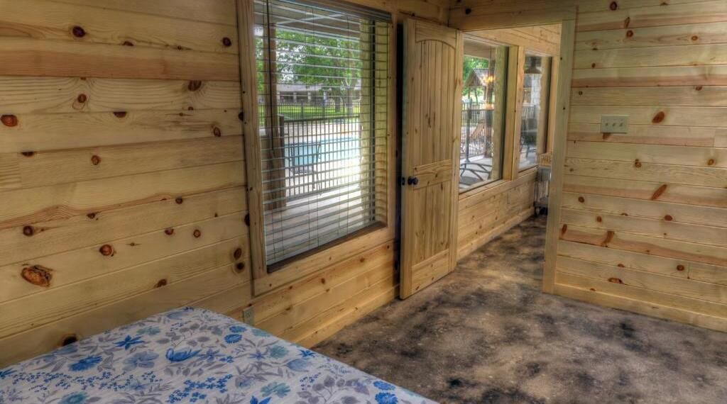 Photo of Bedroom in Leakey