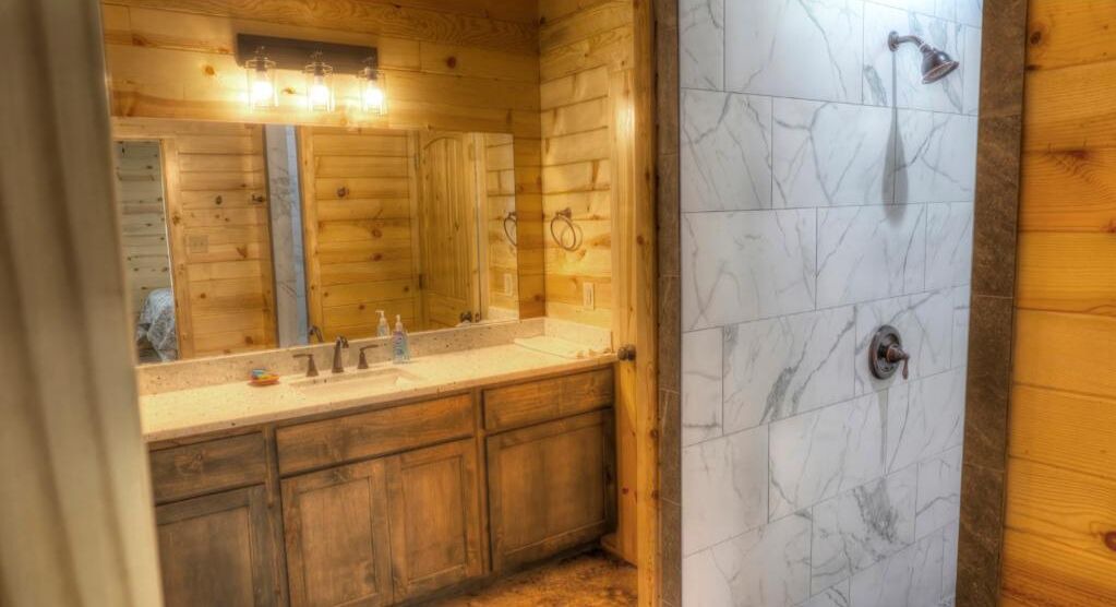 Photo of Bathroom in Leakey
