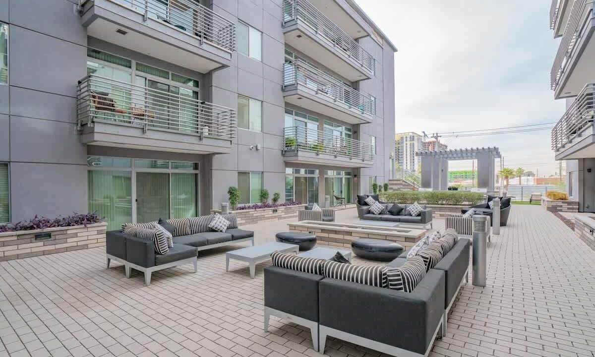 Photo of Patio Balcony in Evans Churchill