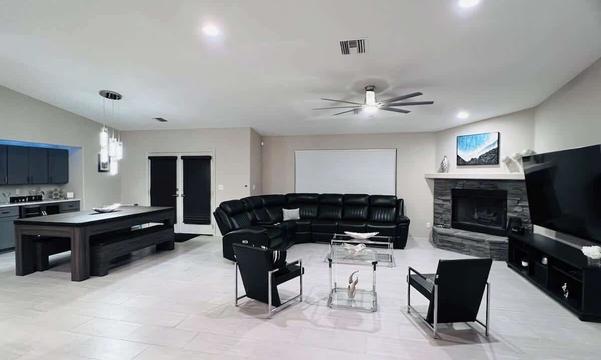 Photo of Livingroom in Laughlin