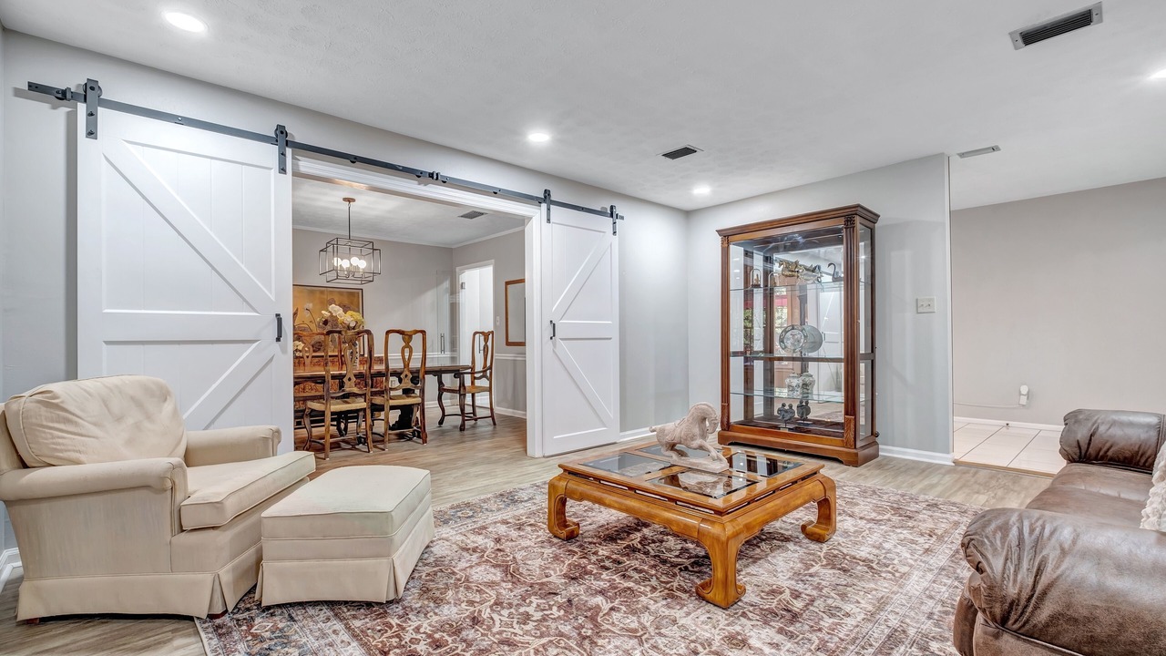 Photo of Others in Tallahassee