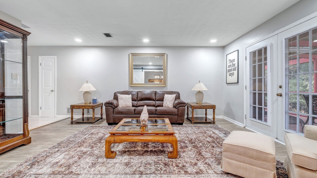 Photo of Others in Tallahassee