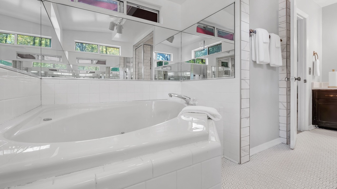 Photo of Others in Tallahassee