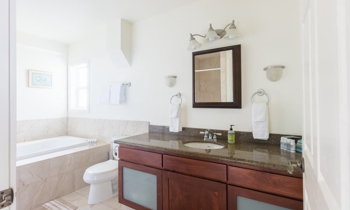 Photo of Bathroom in Waimea