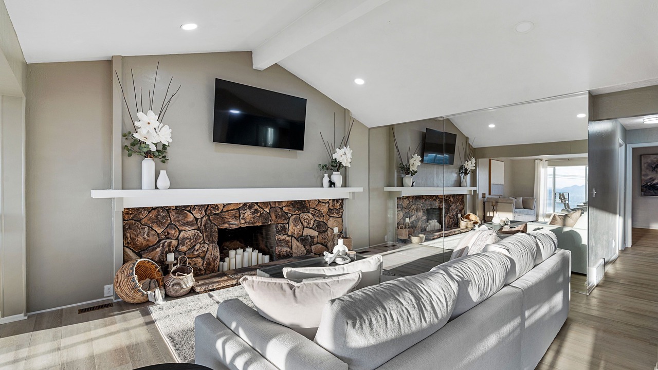 Photo of Bedroom in Olympus Cove
