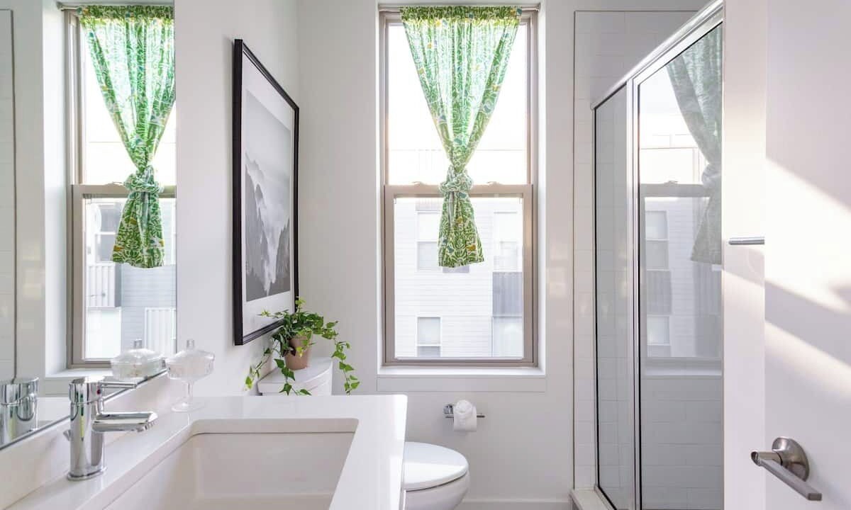 Photo of Bathroom in Olde Richmond