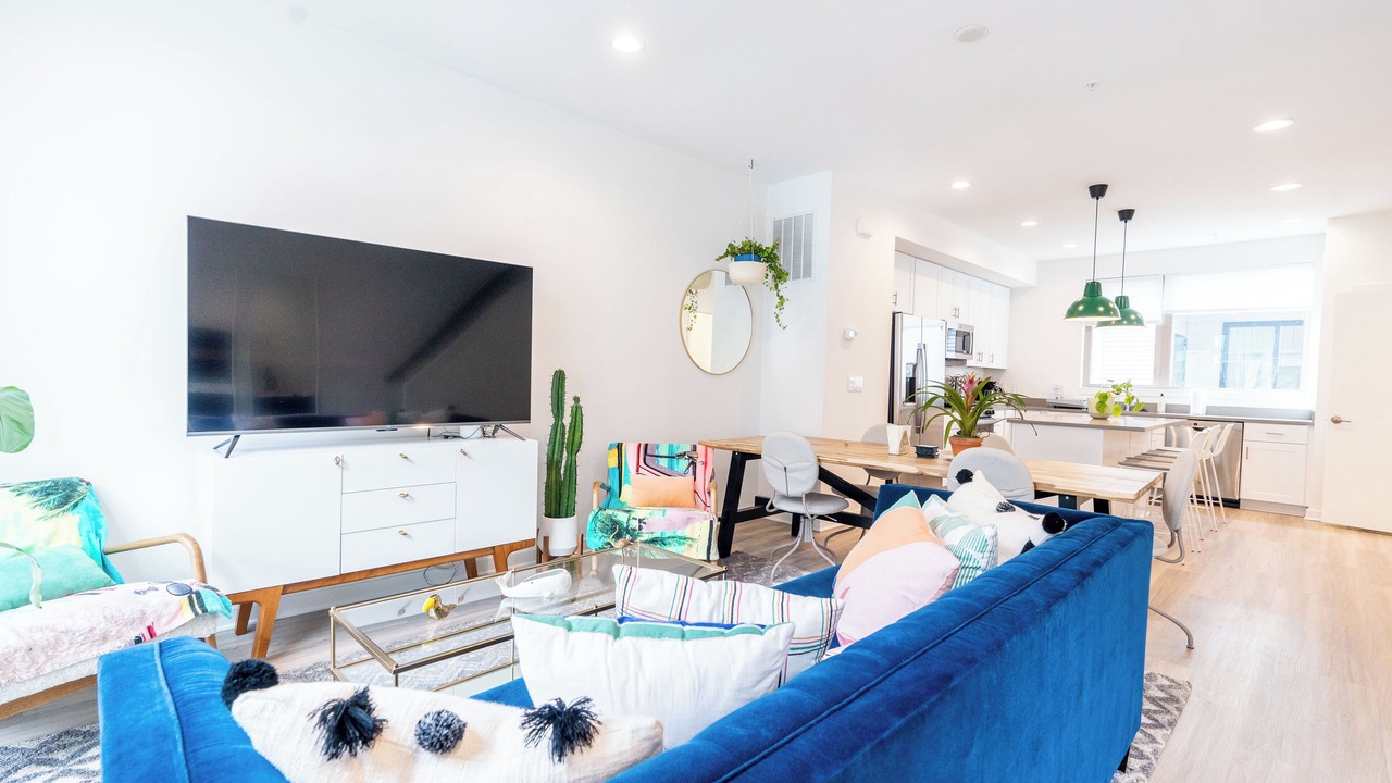 Photo of Livingroom in Olde Richmond