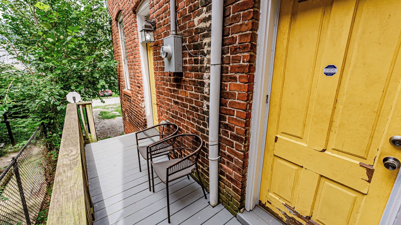 Photo of Patio Balcony in Jackson Ward
