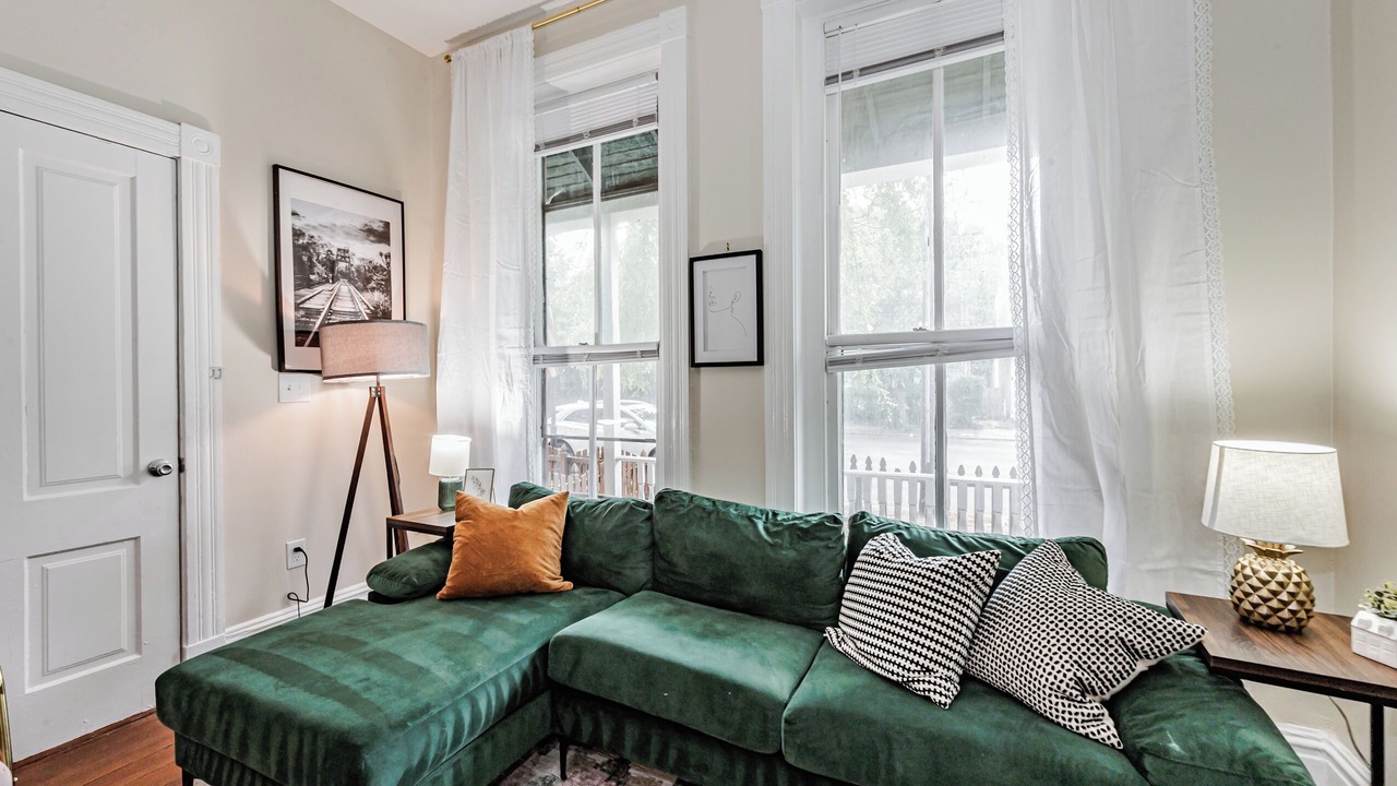 Photo of Livingroom in Jackson Ward