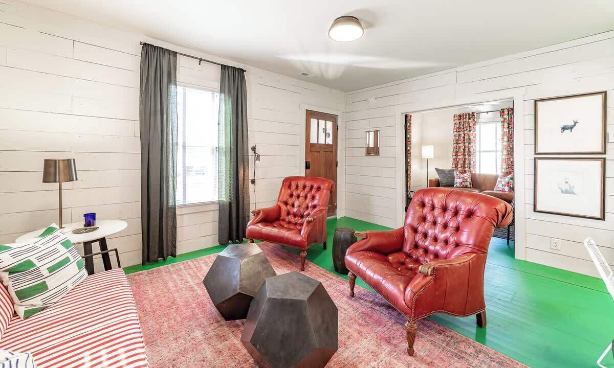 Photo of Livingroom in Three Oaks