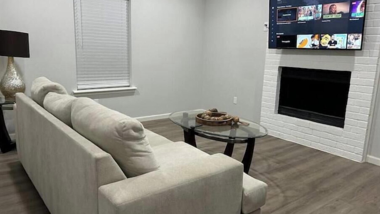Photo of Livingroom in South Arlington