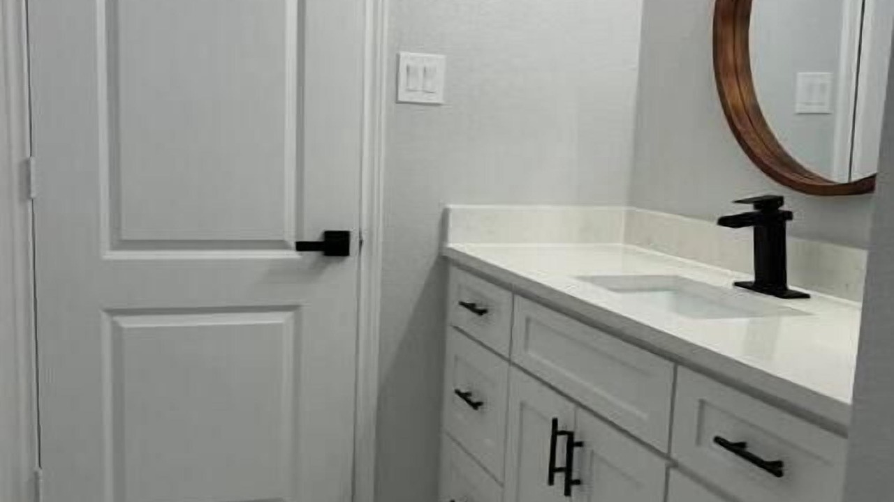 Photo of Bathroom in South Arlington