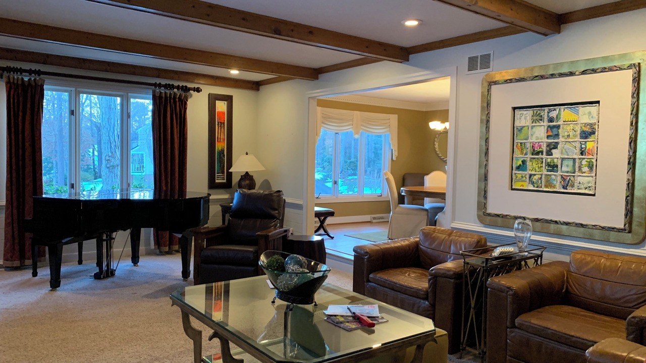 Photo of Livingroom in North Chesterfield