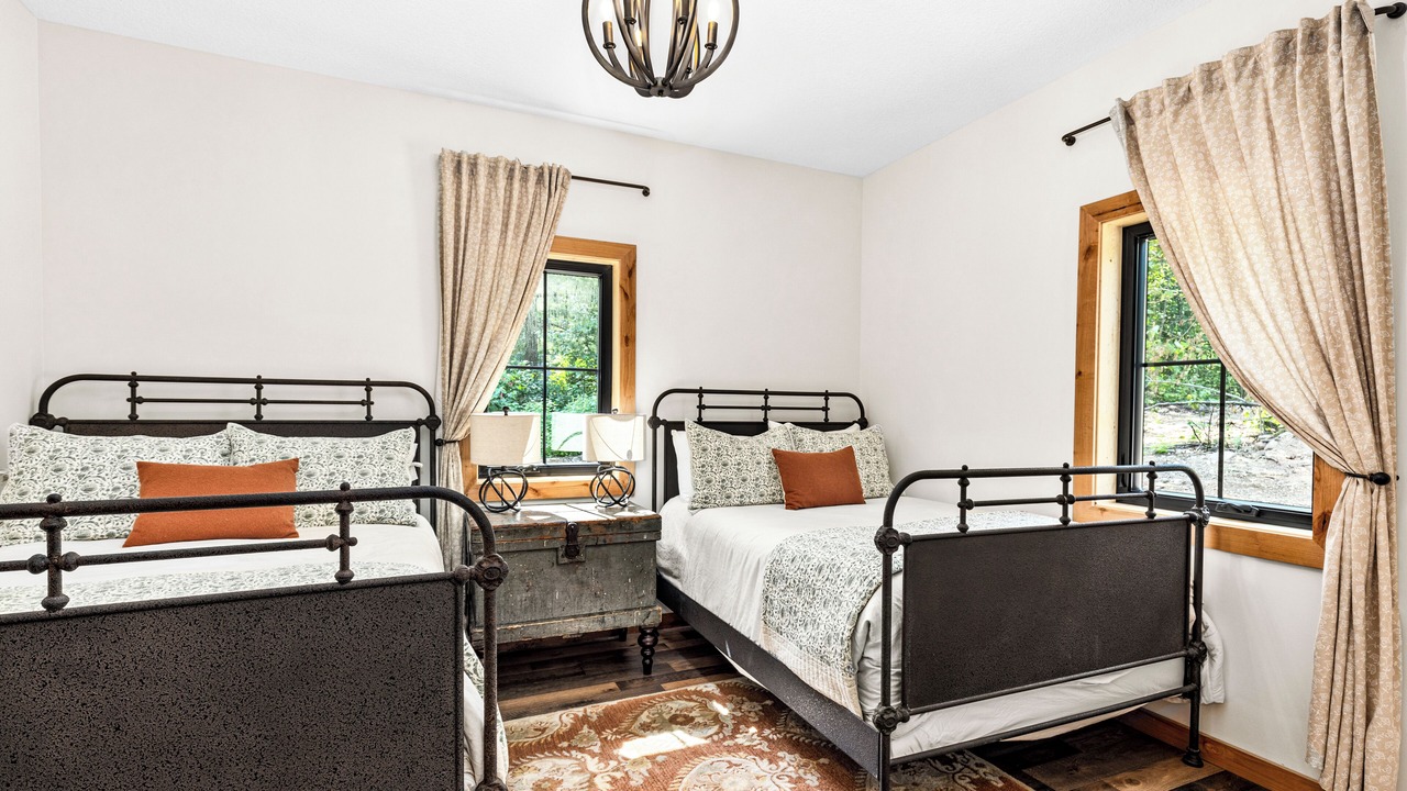 Photo of Bedroom in Biwabik