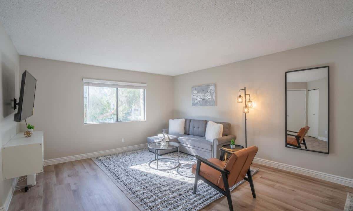 Photo of Livingroom in Cox Heights
