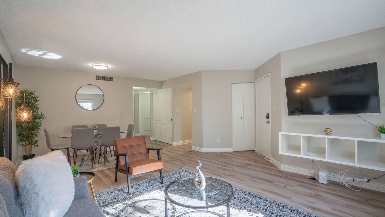 Photo of Livingroom in Cox Heights