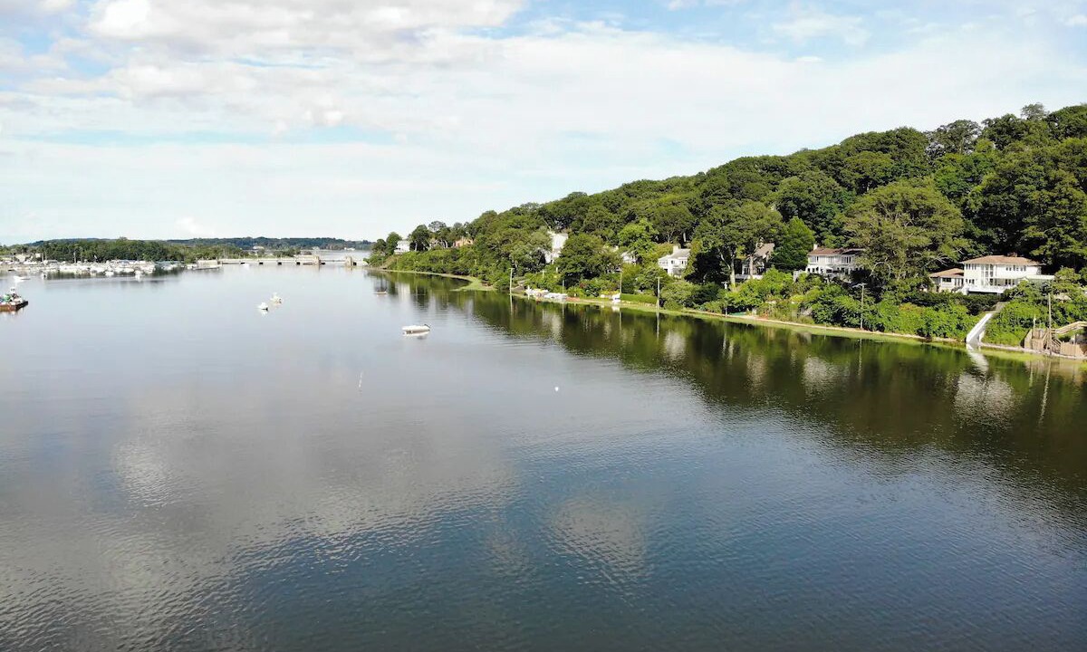 Photo of Others in Mill Neck