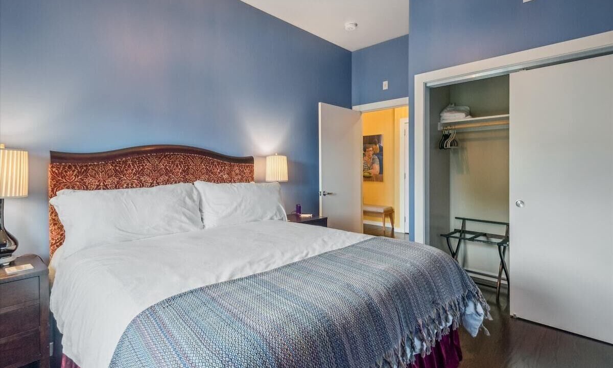 Photo of Bedroom in Belmont