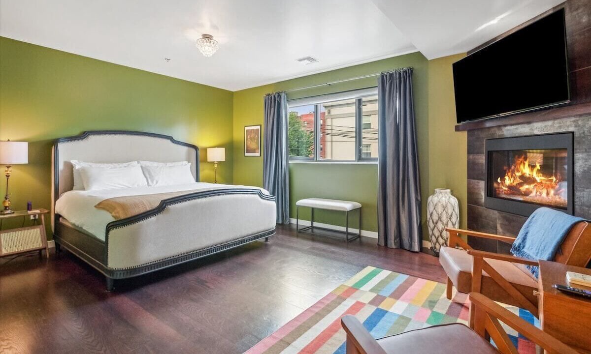 Photo of Bedroom in Belmont