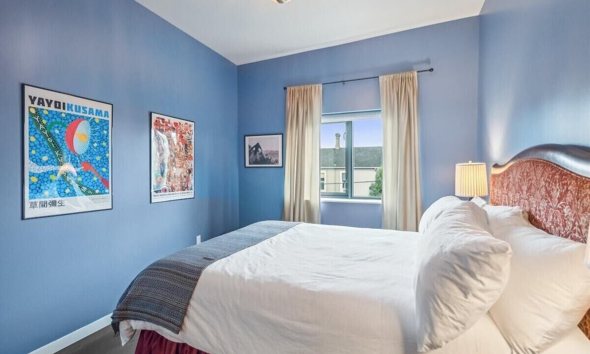 Photo of Bedroom in Belmont