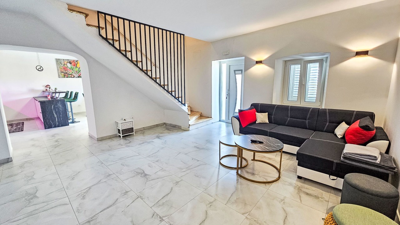 Photo of Livingroom in Popova Luka