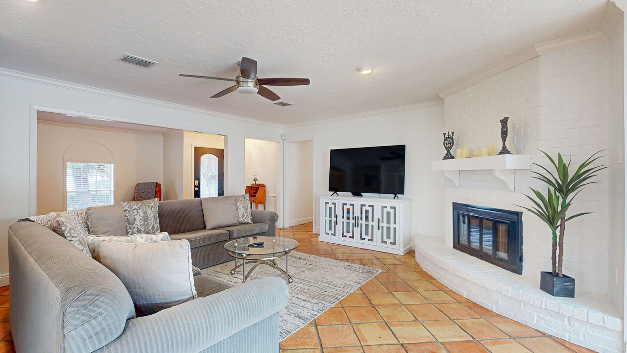 Photo of Livingroom in Chinatown