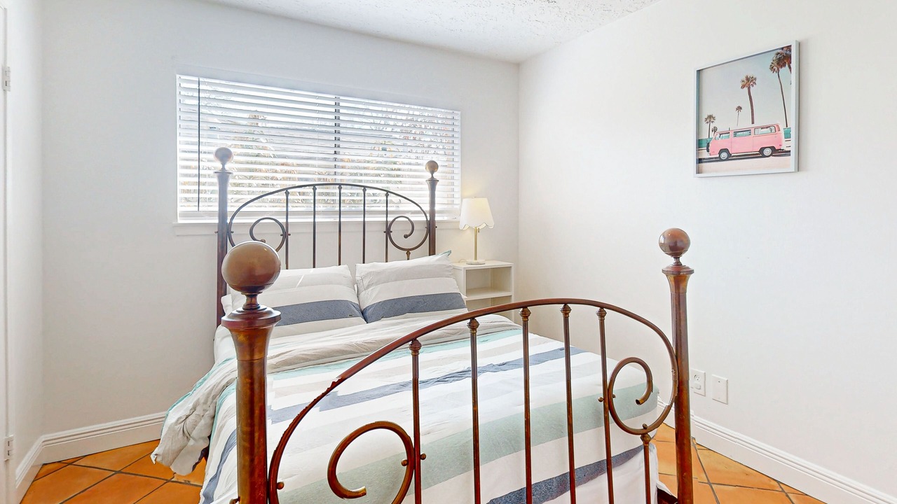 Photo of Bedroom in Chinatown