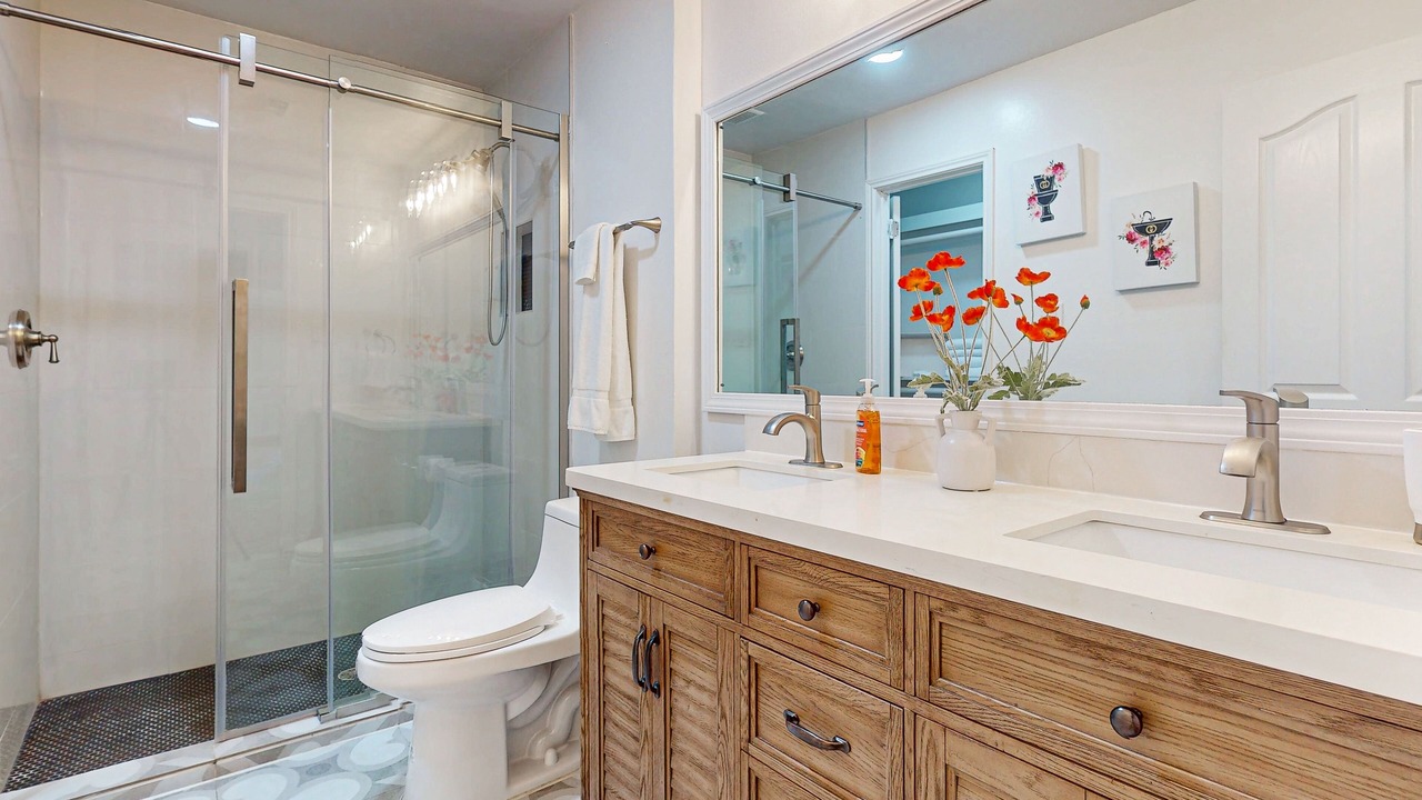 Photo of Bathroom in Chinatown