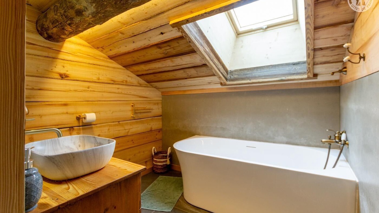 Photo of Bathroom in Cohennoz