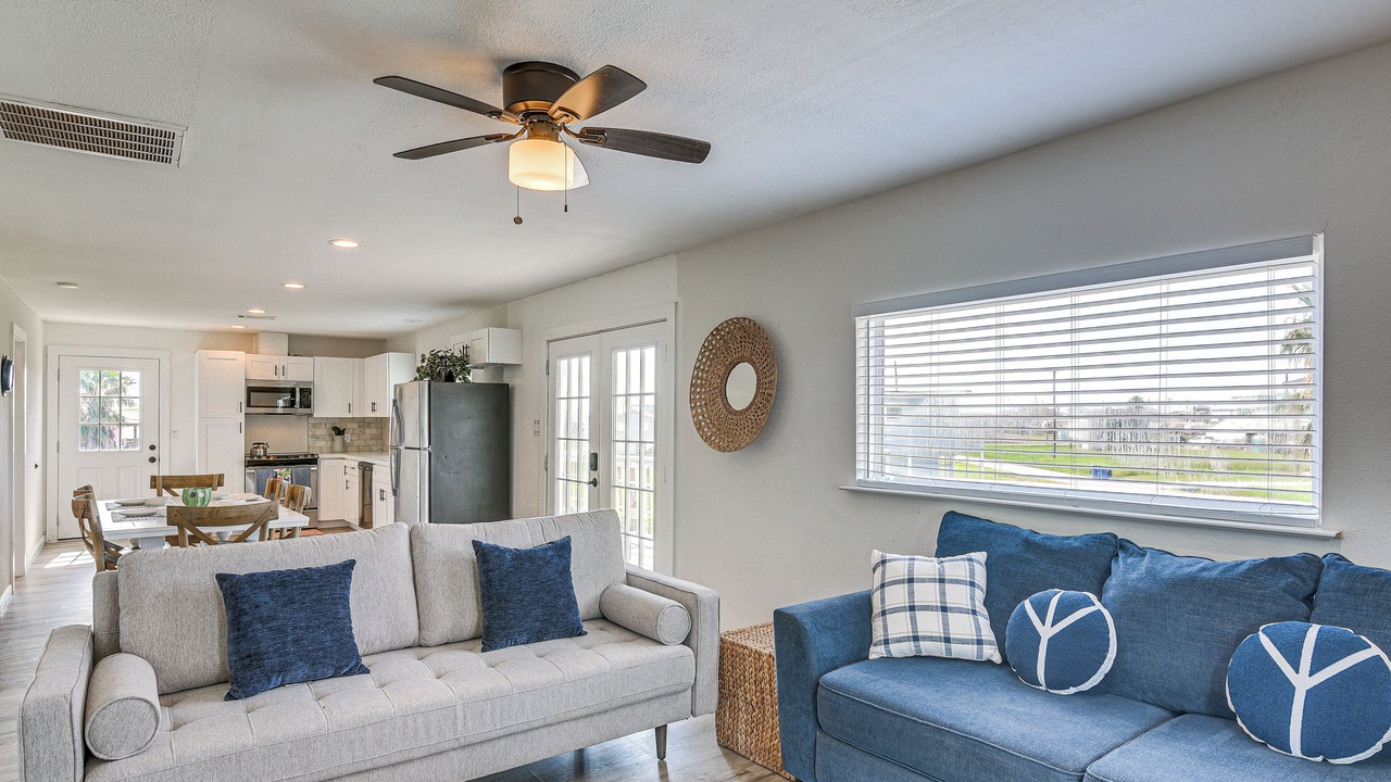 Photo of Bedroom in Surfside Beach
