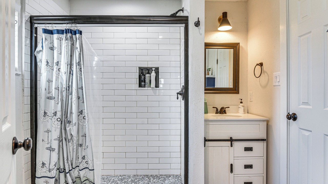Photo of Bathroom in Surfside Beach