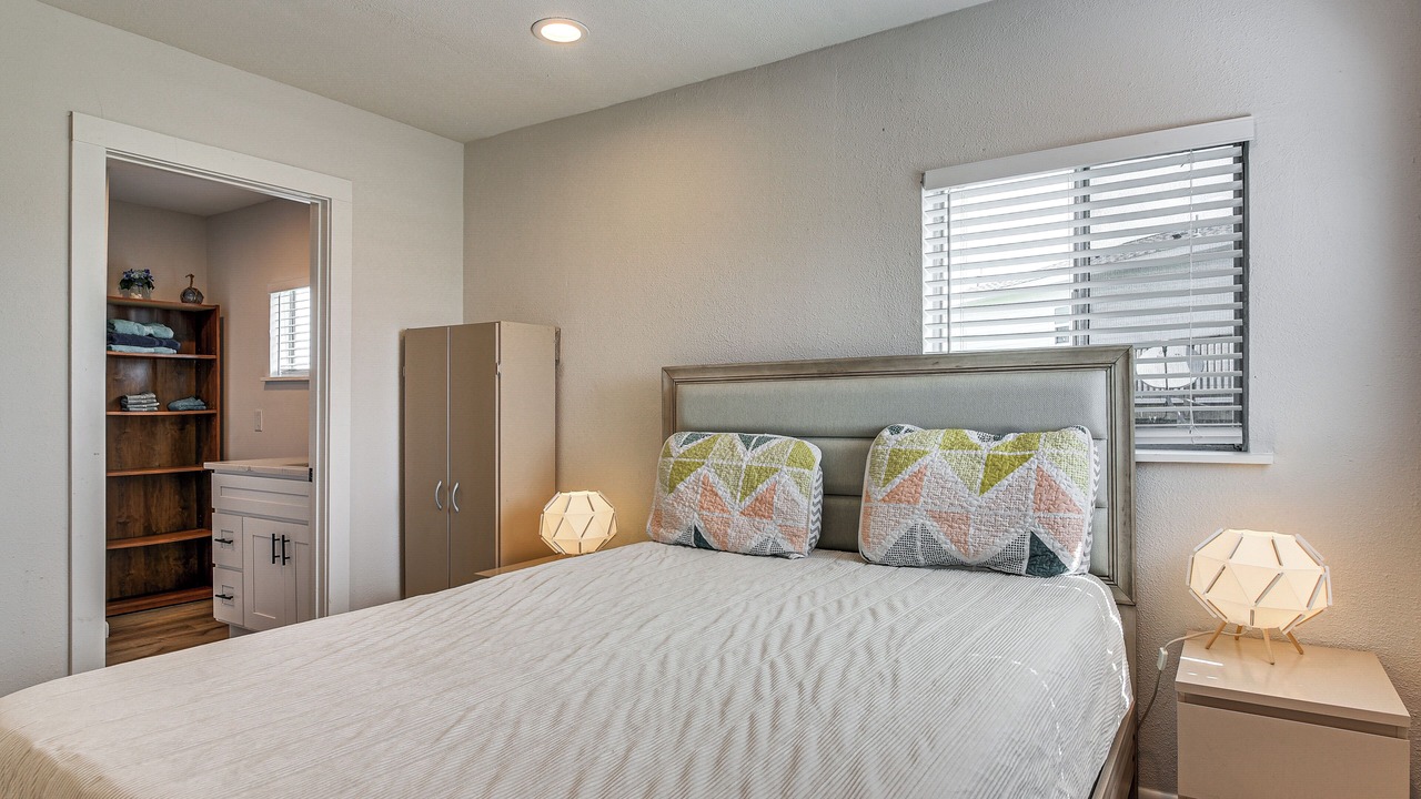 Photo of Bedroom in Surfside Beach