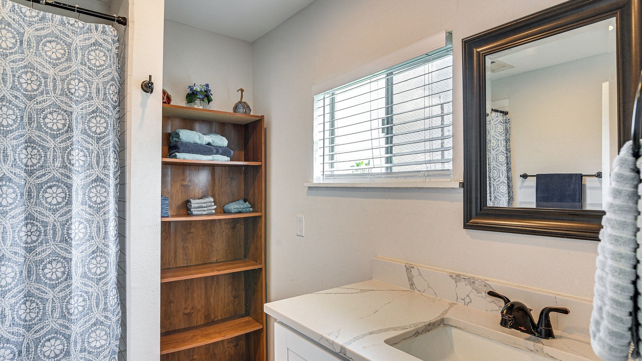 Photo of Bathroom in Surfside Beach