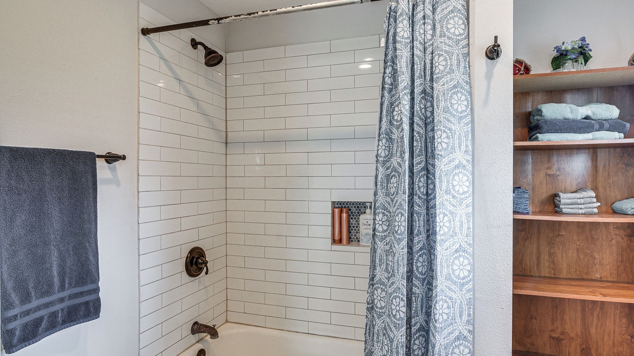 Photo of Bathroom in Surfside Beach