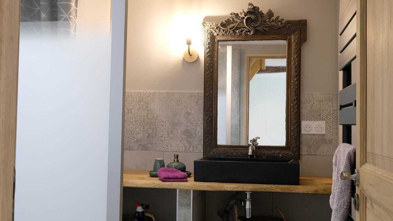Photo of Bathroom in Rigny-Usse