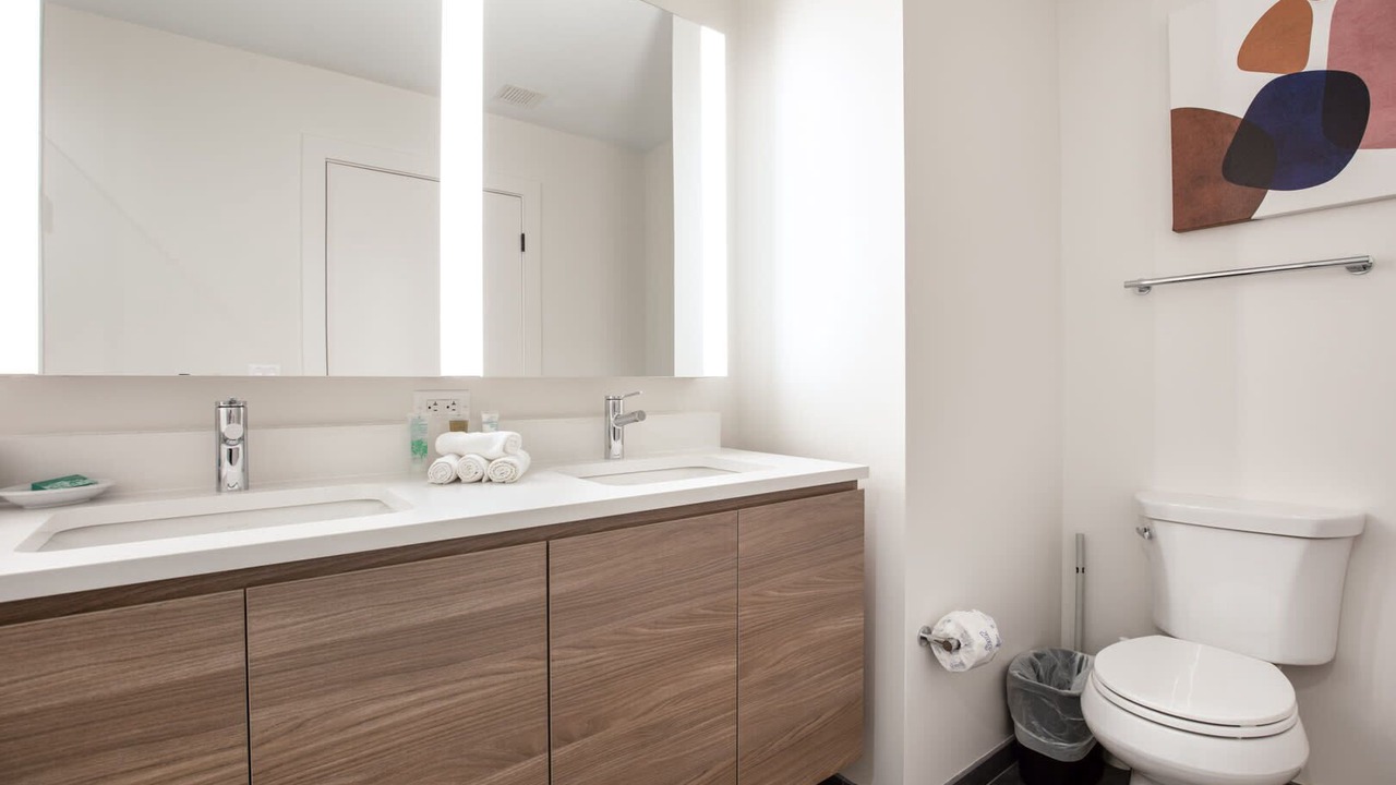 Photo of Bathroom in Seaport District
