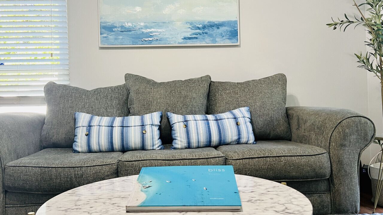 Photo of Livingroom in East Raleigh