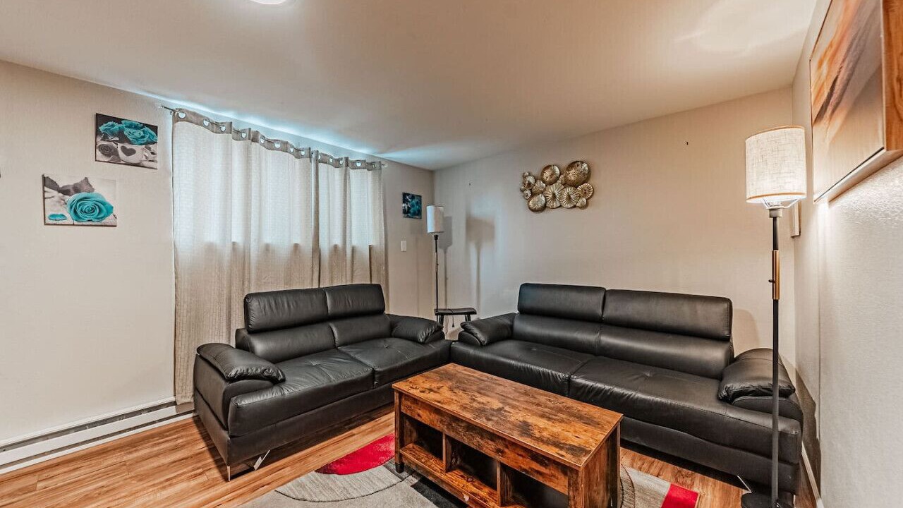 Photo of Livingroom in Northside