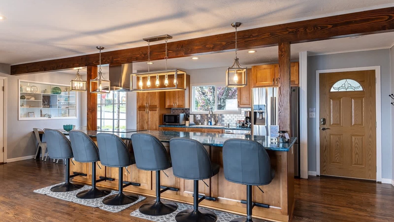 Photo of Others in Garibaldi