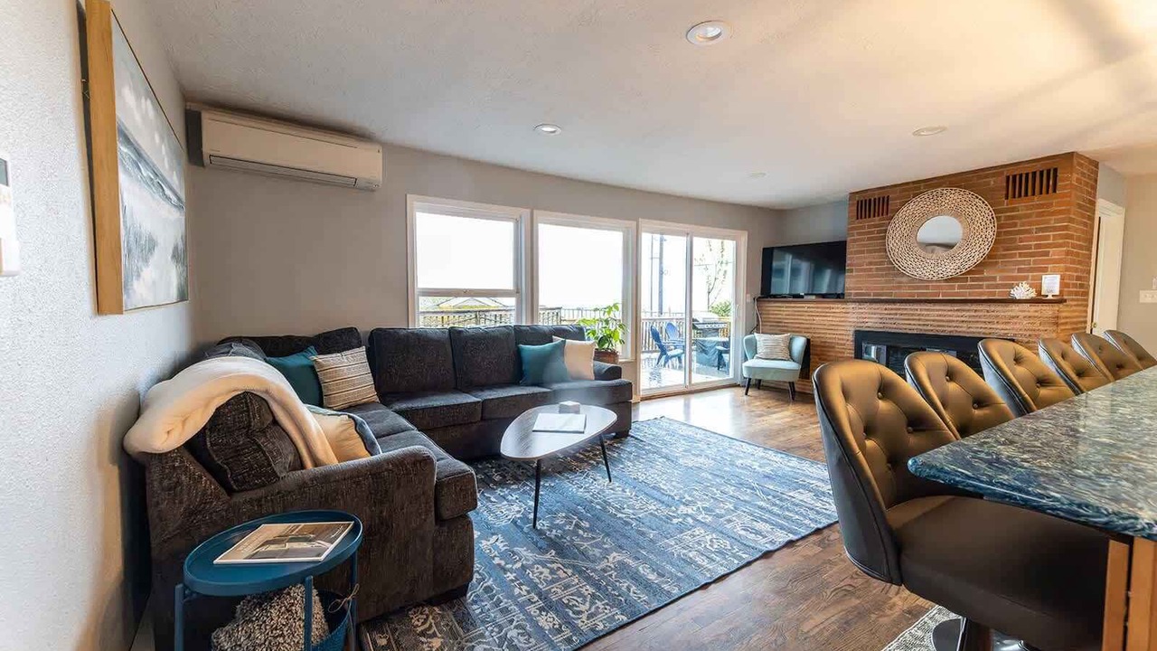 Photo of Others in Garibaldi