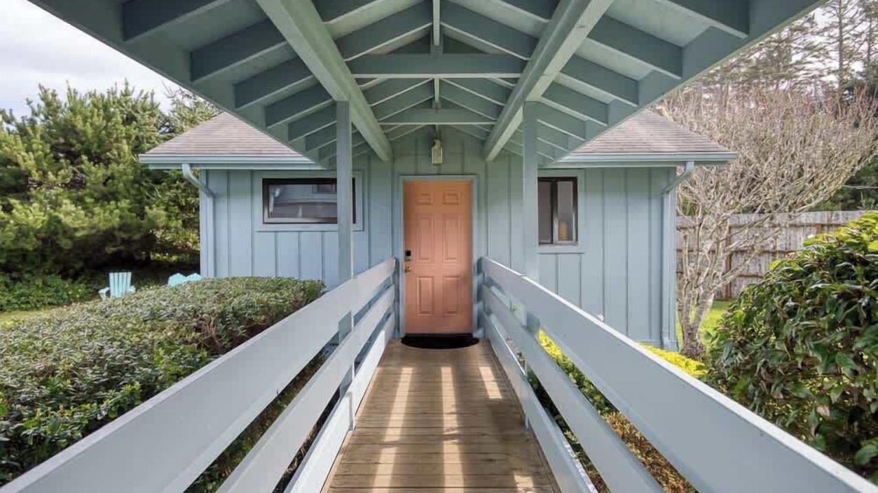 Photo of Others in Coos Bay